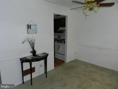 8776 Tamar Dr, Columbia, MD 21045 - photo 6