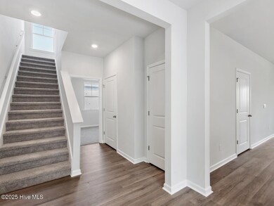 Centerway25252foyDRHortonL33A2-015-007-1