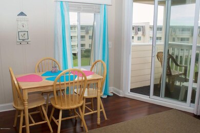 1904 E Fort MacOn Rd unit 306, Atlantic Beach, NC 28512 - photo 4