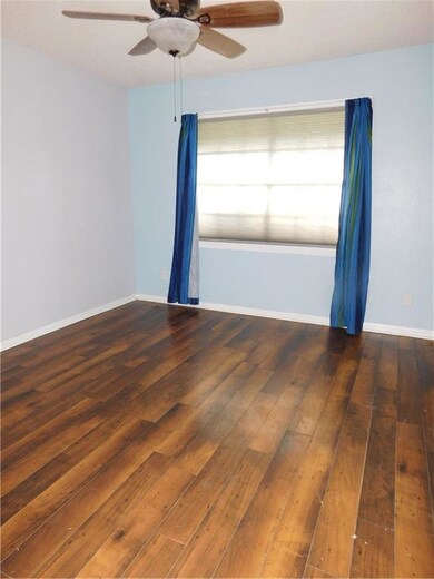 311 Holiday Cir, Pineville, LA 71360 - photo 6