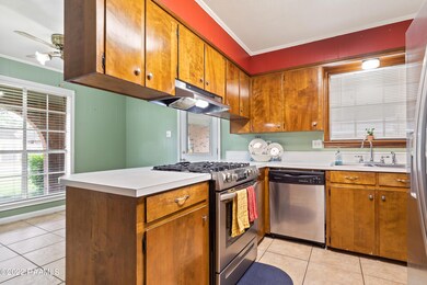 108 Pompano Lafayette-6