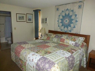 0 Riverside 51 at Smugglers' Notch Resort unit 4881478, Cambridge, VT 05464 - photo 7