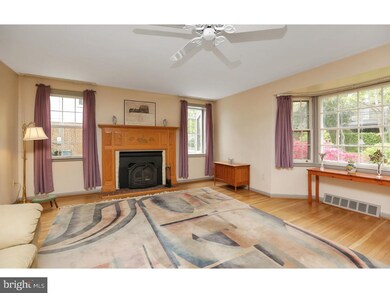 408 E Gravers Ln, Philadelphia, PA 19118 - photo 4