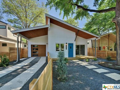 2104 Haskell St unit A, Austin, TX 78702 - photo 2