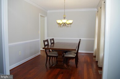 727 Old Hunt Way, Herndon, VA 20170 - photo 3