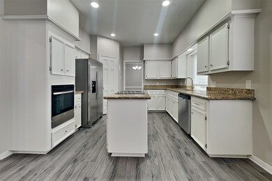 12127 Rocky Lake Dr, Houston, TX 77070 - photo 5