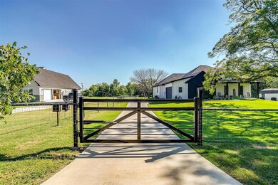 4204 County Road 703, Alvarado, TX 76009 - photo 2