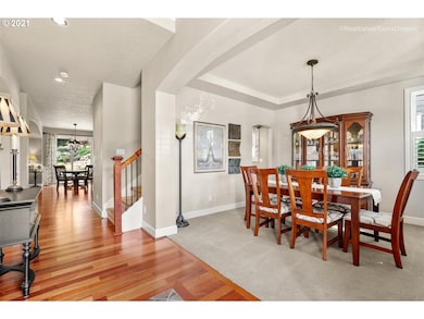 2498 Crestview Dr, West Linn, OR 97068 - photo 4