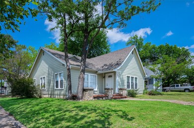 731 W Hull & 912 S Armstrong Ave unit 201 & 101, Denison, TX 75020 - photo 3