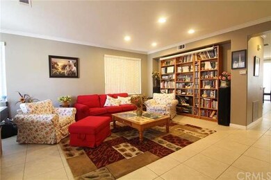 Spacious living room