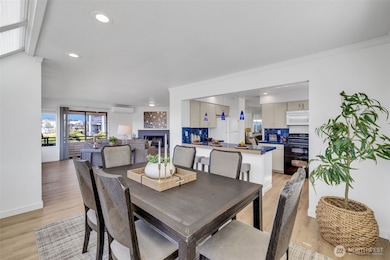 818 Lake St S unit 818, Kirkland, WA 98033 - photo 6