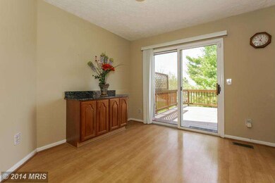 3705 Mazewood Ln, Fairfax, VA 22033 - photo 5