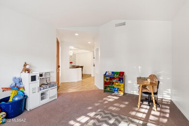 07-Office_Den