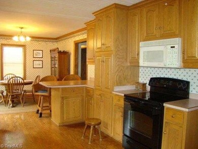 589 Jarvis Miller Rd, Asheboro, NC 27205 - photo 5