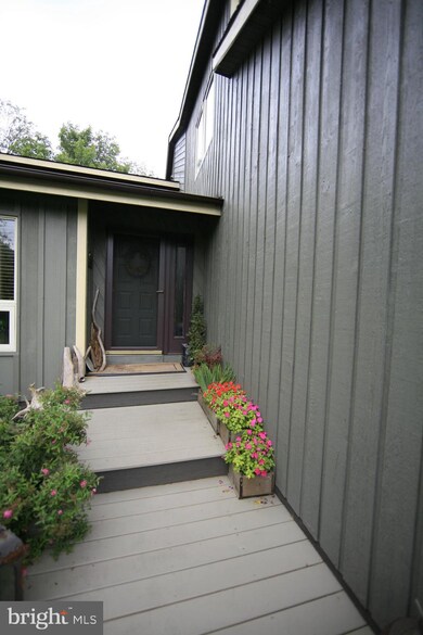 1 Meadow Ln, Perkiomenville, PA 18074 - photo 4