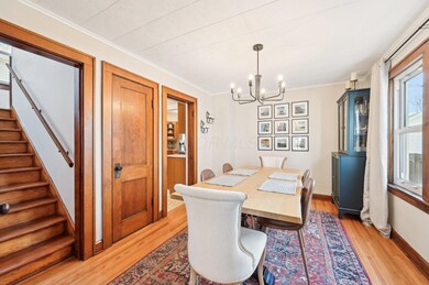 8-web-or-mls-E Tulane Rd-008