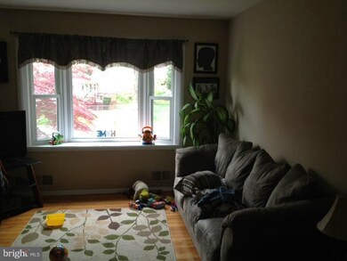 202 Woodland Rd, Gaithersburg, MD 20877 - photo 3