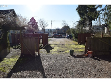 0 Willamette Falls Dr unit 1902 16672916, West Linn, OR 97068 - photo 2