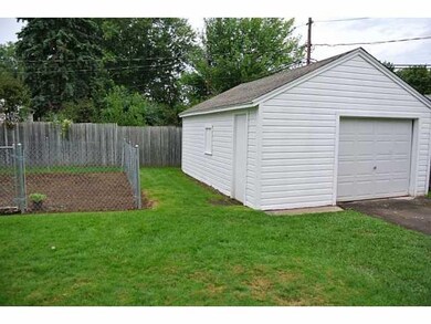 Yard/Garden garden and garage with new roof (2013)