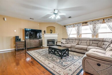 906 Appalachian Dr, Wylie, TX 75098 - photo 7