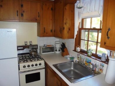 49 Circuit Rd N, West Yarmouth, MA 02673 - photo 4