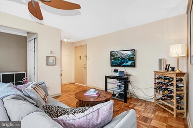 Radnor House unit 320, Bryn Mawr, PA 19010 - photo 7