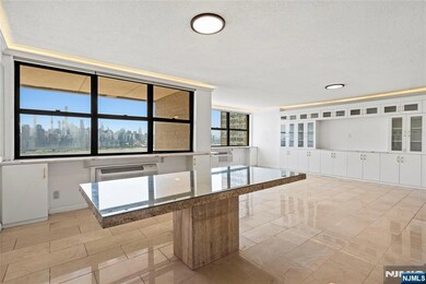 The Galaxy Towers unit 26D, Guttenberg, NJ 07093 - photo 3