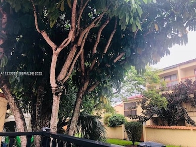 7795 Grande St, Sunrise, FL 33351 - photo 5