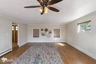 Spacious Family Room