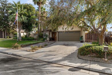 4405 San Miguel Way, Bakersfield, CA 93306 - photo 3