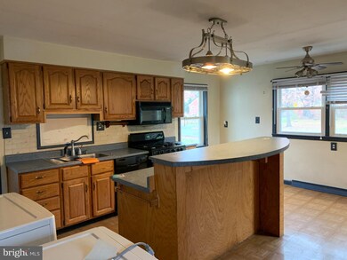 8701 Timothy Rd, Brandywine, MD 20613 - photo 2