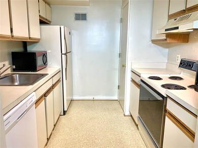 125 Turtle Creek Rd unit 9, Charlottesville, VA 22901 - photo 7