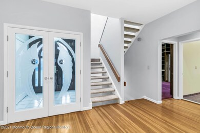 23 Deerpath Ln Colts Neck NJ-049-055-4M3