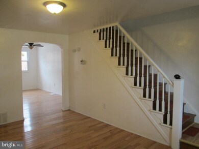 1215 Edgehill Rd, Darby, PA 19023 - photo 4