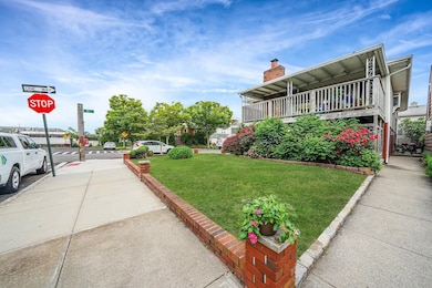 159-51 160th Ave, Howard Beach, NY 11414 - photo 4