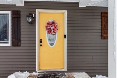 05-509-W-Gilson-St-Edmore-MI-48829-Windo
