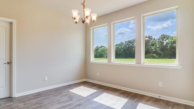 3 - 315 Dalia Ct
