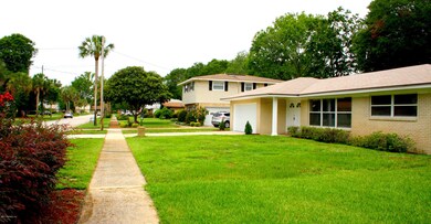 8615 Burkhall St, Jacksonville, FL 32211 - photo 4