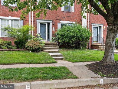 4938 Lockard Dr, Owings Mills, MD 21117 - photo 2