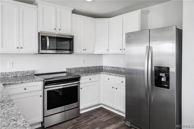 *Photos are representative of home to be built. Co
