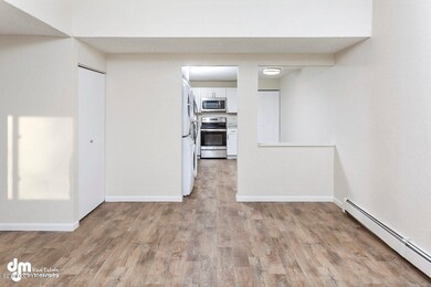 Living Room_DMD_9997-SMALL