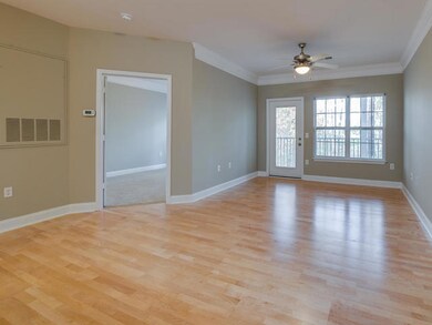 1513 Basildon Road Mount-MLS_Size-003-8-