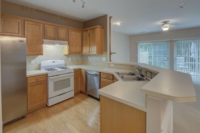 133 Finsbury Ln, Woodstock, GA 30188 - photo 5