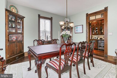 9331 Old Burke Lake Rd, Burke, VA 22015 - photo 6