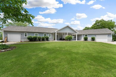 319 Cliffhouse Road Lakefront Duplex
