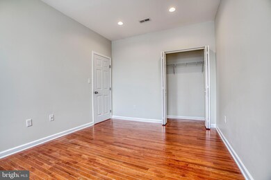 3994 Roland Ave, Baltimore, MD 21211 - photo 7