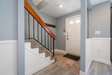 135 Cannongate III unit 3, Nashua, NH 03063 - photo 3