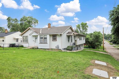 3502 Drexel St, Omaha, NE 68107 - photo 2