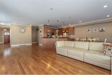 85 Thurston Rd, Newton Upper Falls, MA 02464 - photo 5