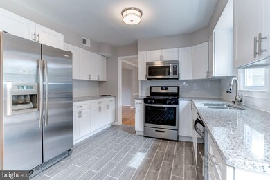 14305 Perrywood Dr, Burtonsville, MD 20866 - photo 3